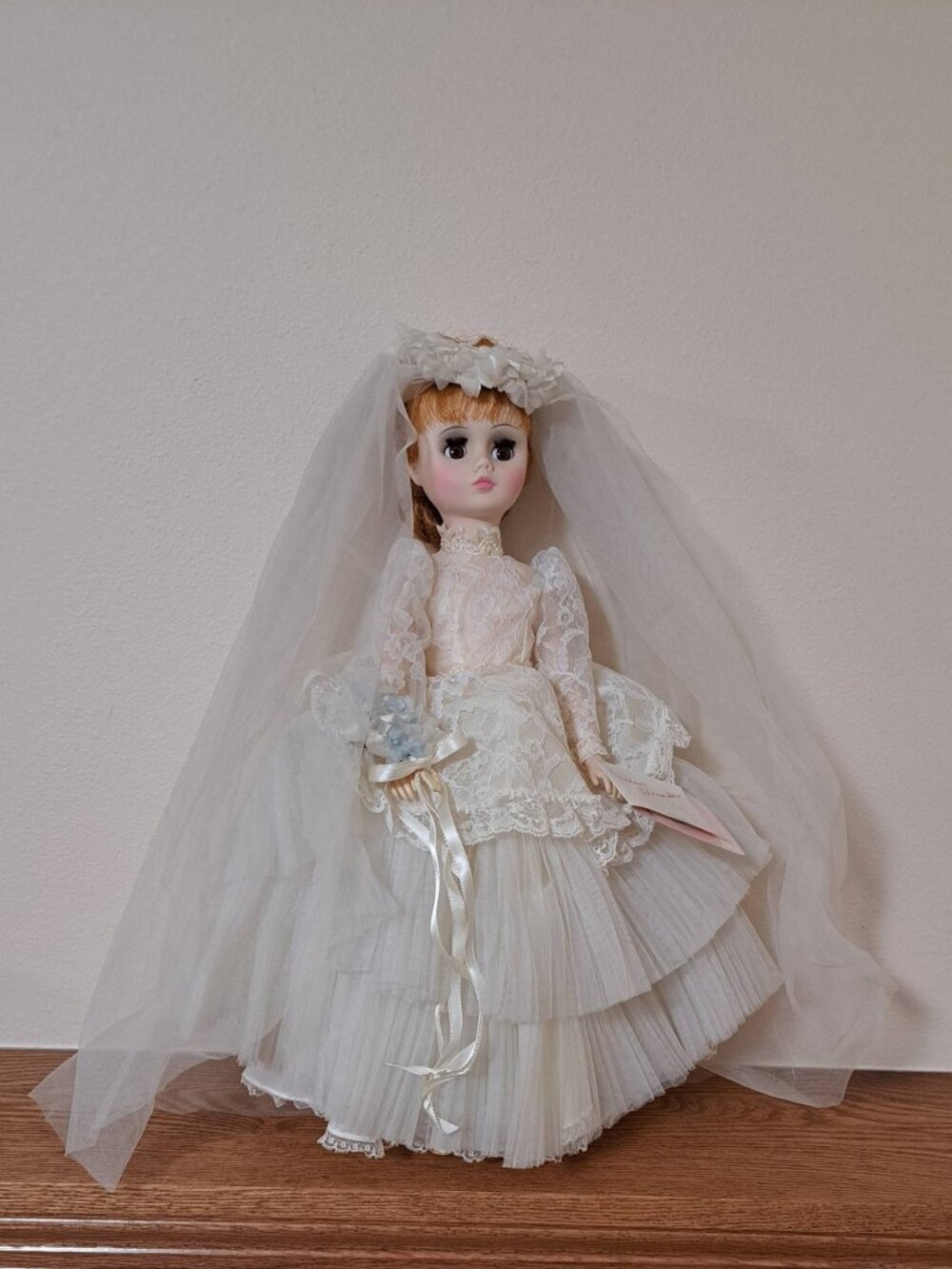 Madame Alexander Vintage Elise Bride Doll In Original Box 18" Doll